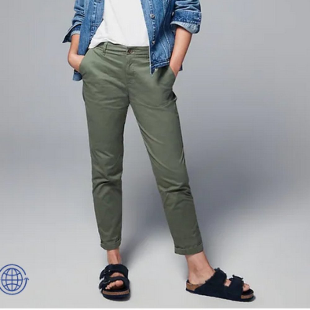 GAP Girlfriend Khakis